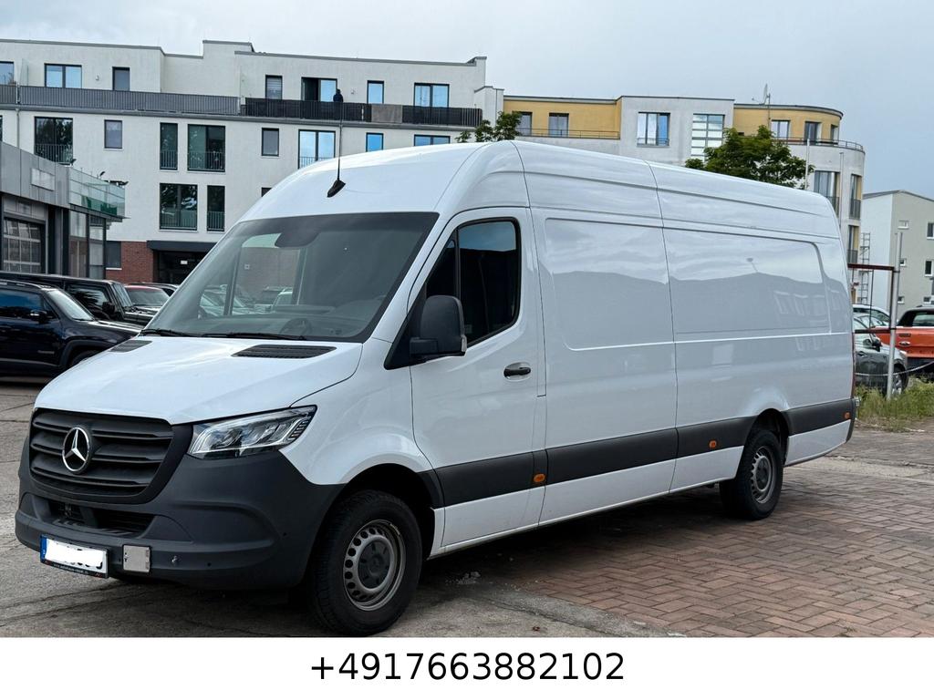 Mercedes-Benz SPRINTER 2024