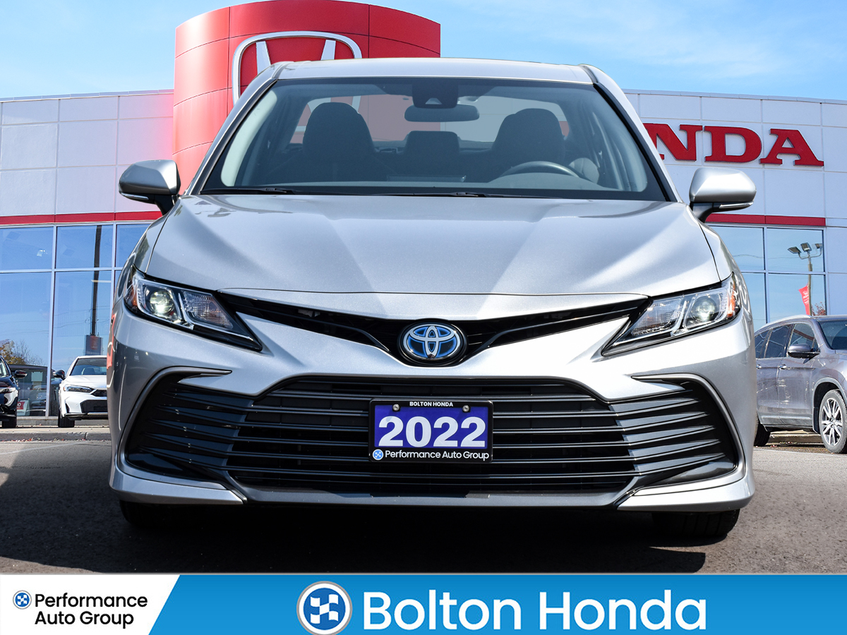 Toyota Camry 2022