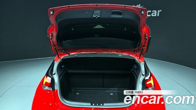 Hyundai Veloster 2020