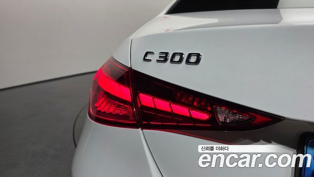 Mercedes-Benz C-Класс 2023