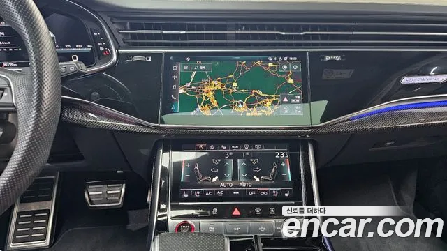 Audi SQ8 2021