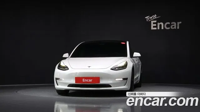 Tesla Model 3 2021
