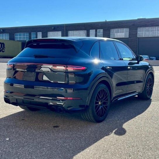 Porsche Cayenne 2021