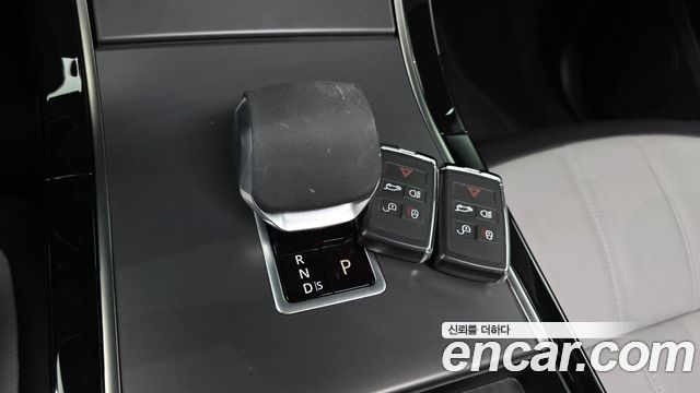 Land Rover Range Rover Evoque 2025