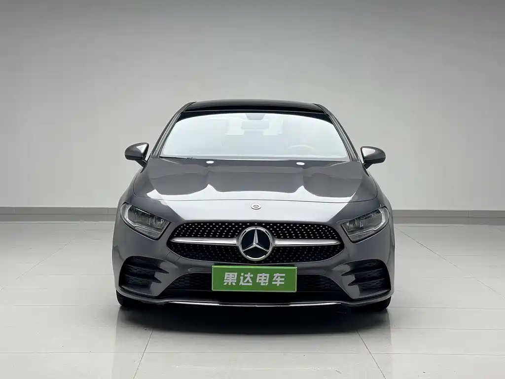 Mercedes-Benz A-Класс 2022