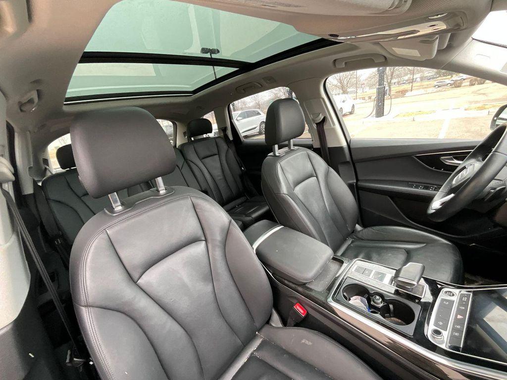 Audi Q7 2023