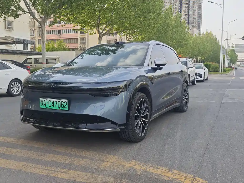 Zeekr 7X 2024