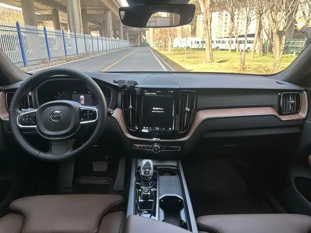 Volvo XC60 2024