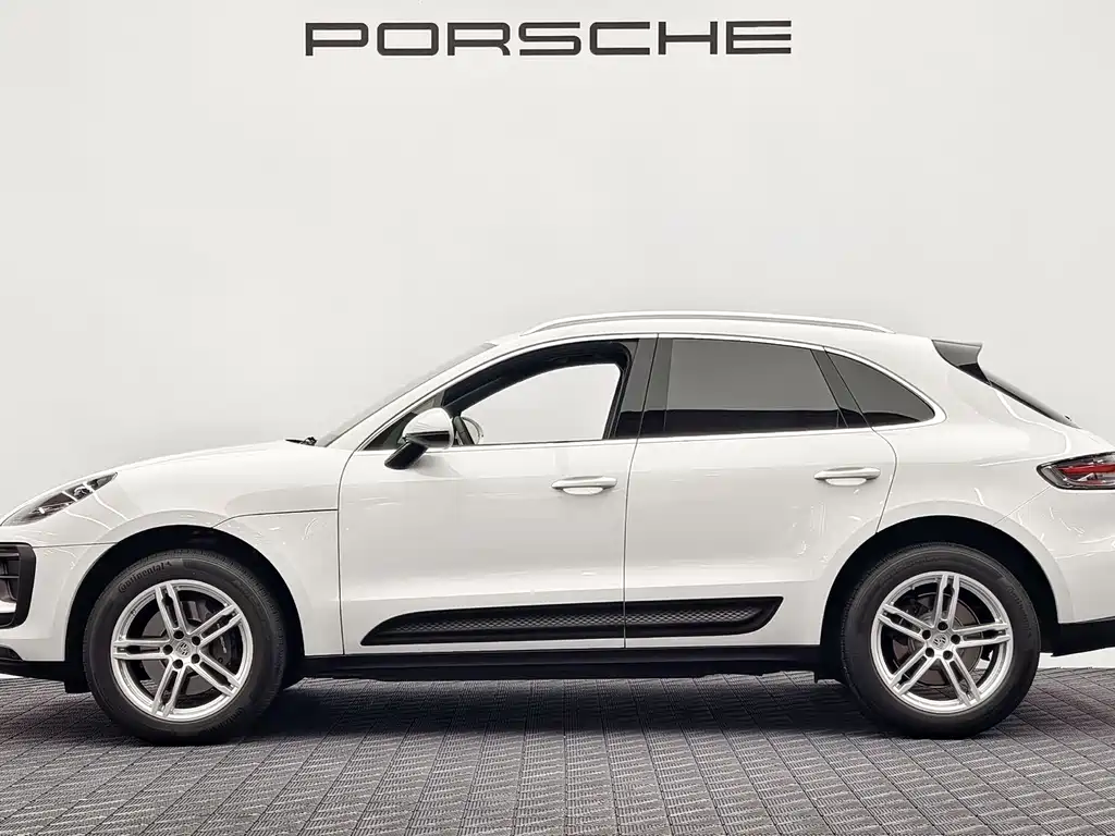 Porsche Macan 2024