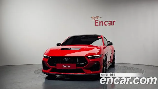 Ford Mustang 2024