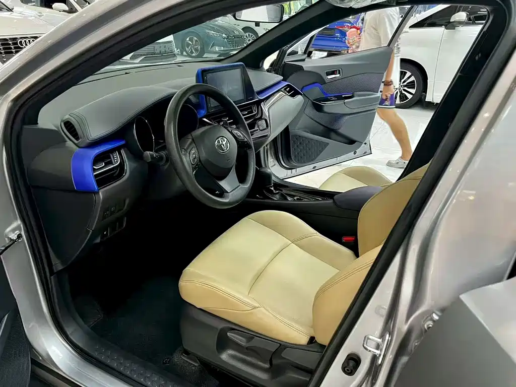Toyota Izoa 2021