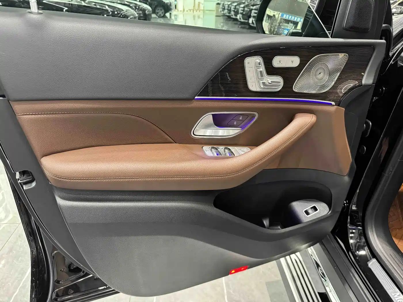 Mercedes-Benz GLE 2025