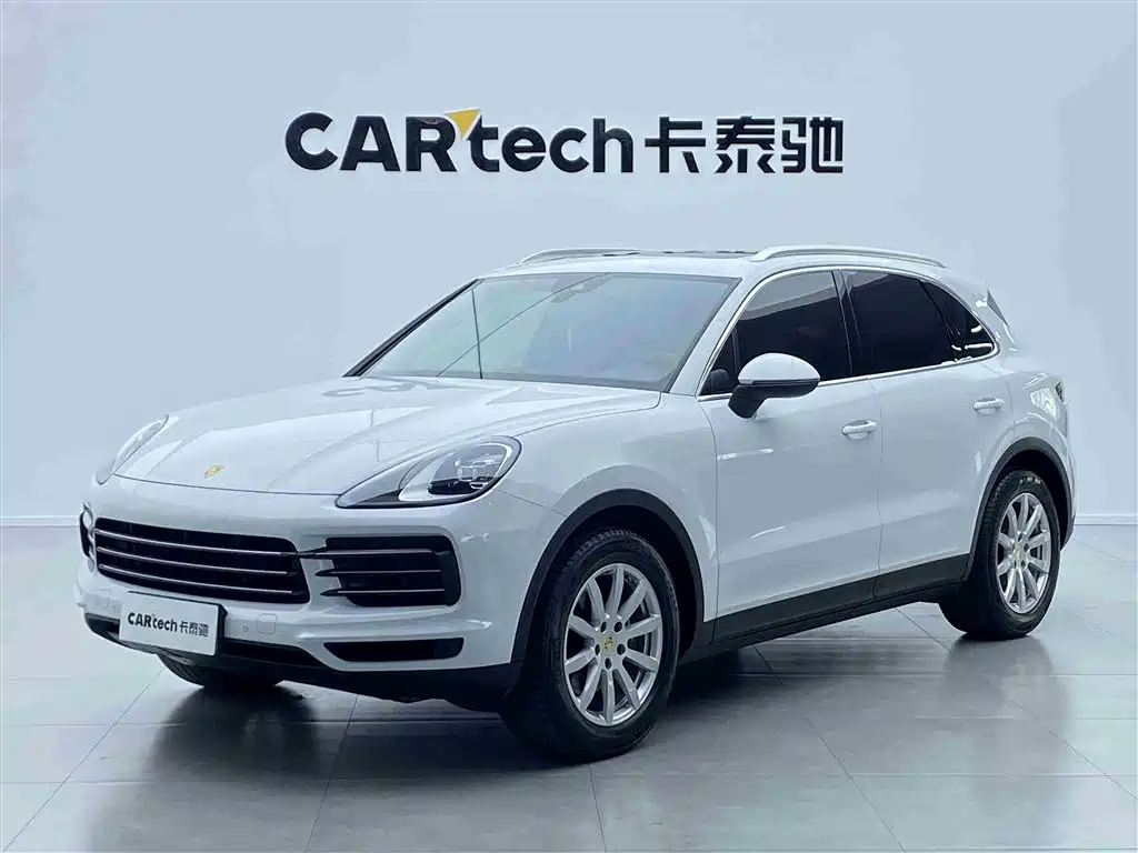 Porsche Cayenne 2021