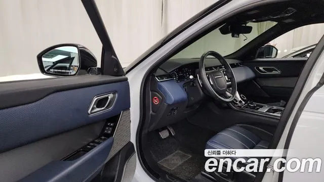 Land Rover Range Rover Velar 2020