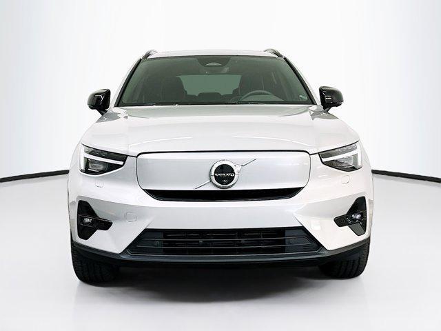 Volvo XC40 2024