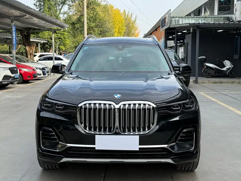 BMW X7 2020