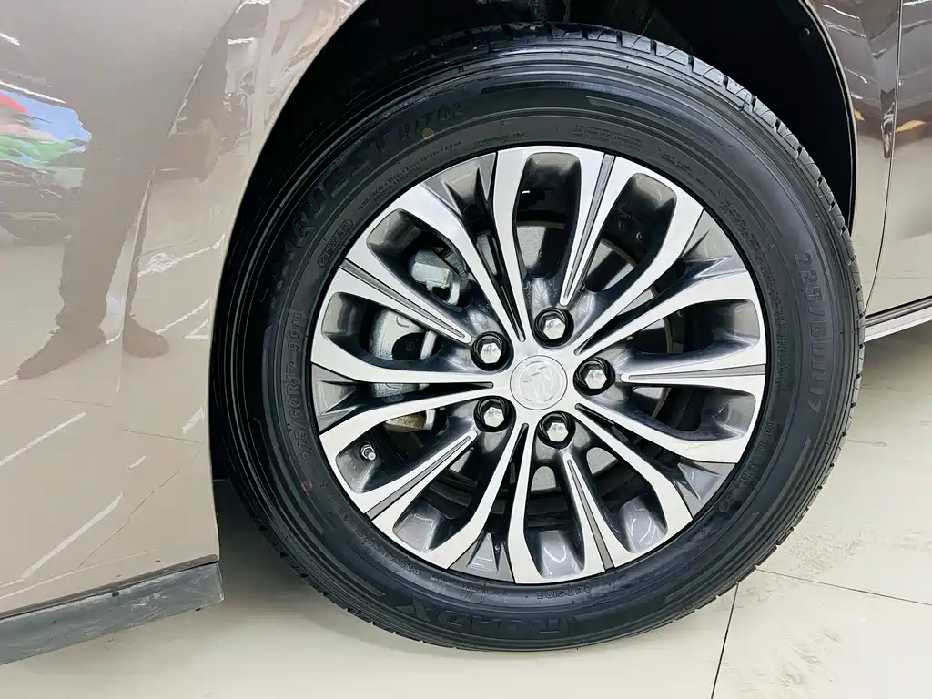 Buick GL8 2023