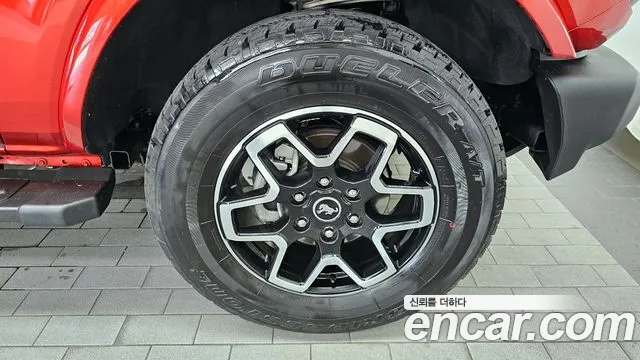 Ford Bronco 2022