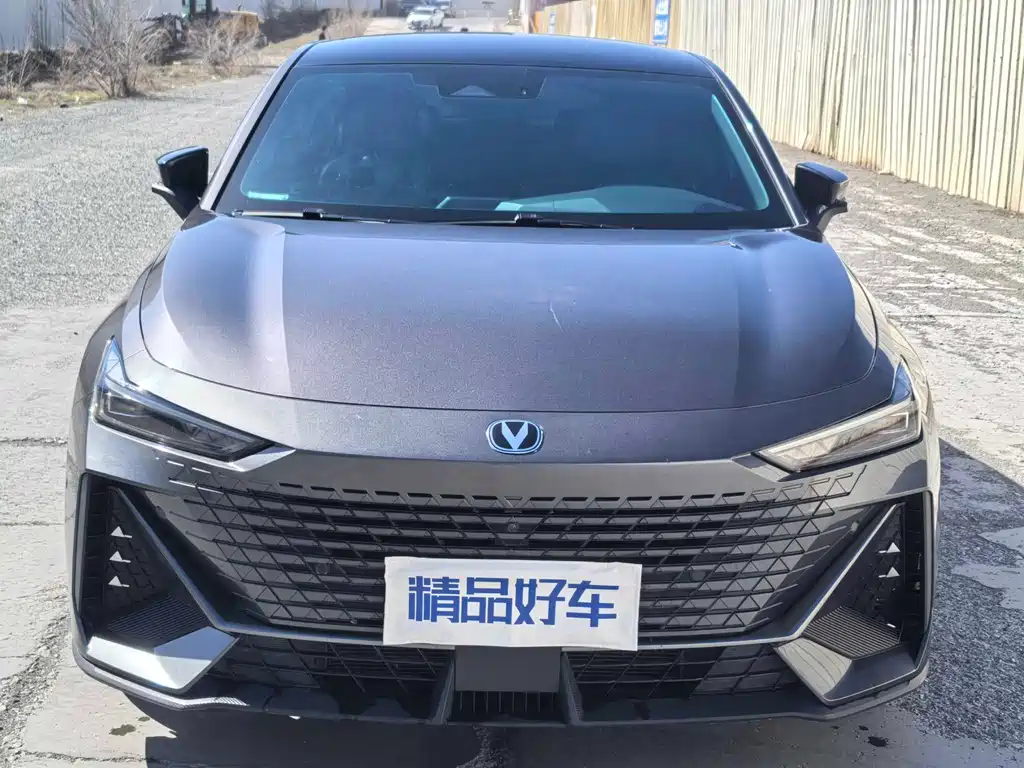 Changan UNI-V 2023