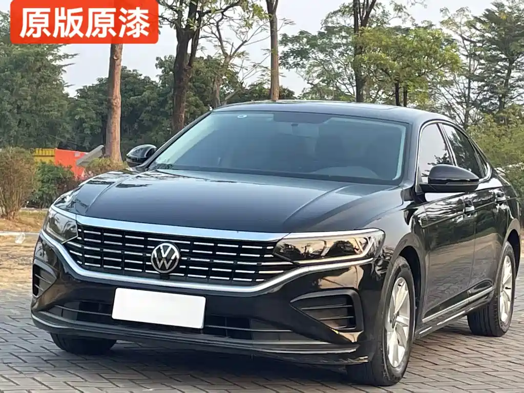 Volkswagen Passat 2023
