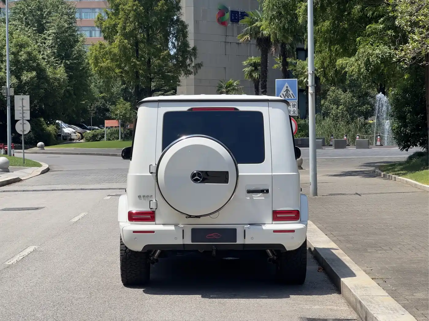 Mercedes-Benz G-Класс 2022