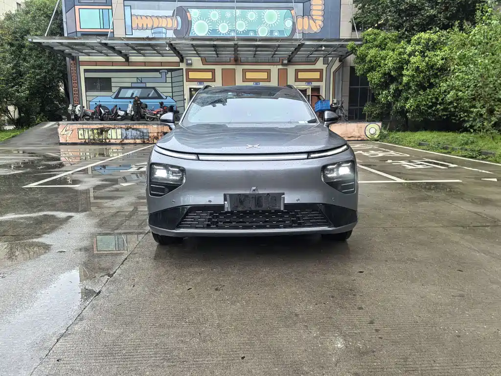 Xpeng G9 2022