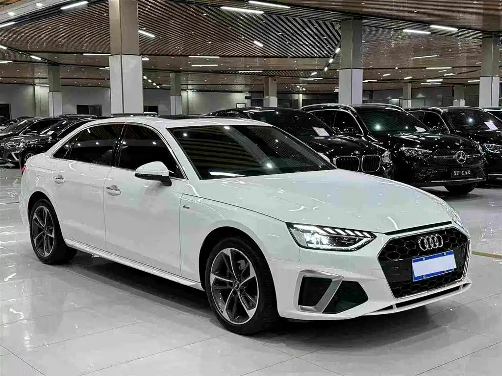 Audi A4 2024