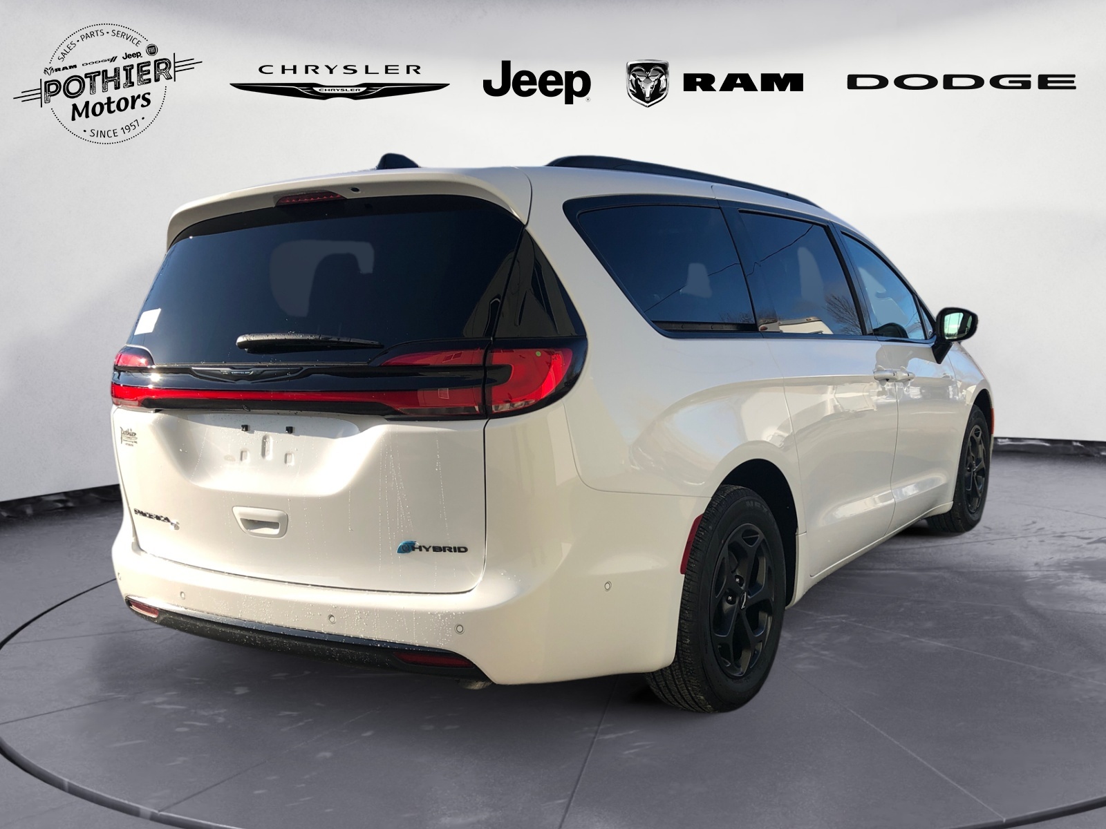 Chrysler Pacifica 2024