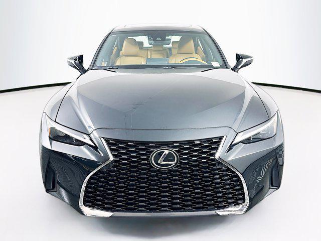 Lexus IS 300 2024
