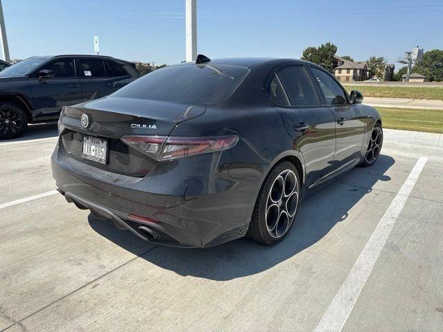 Alfa Romeo Giulia 2024