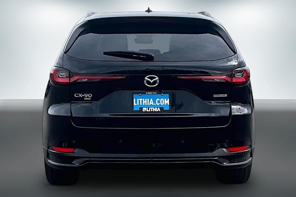 Mazda CX-90 2025
