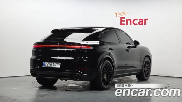 Porsche Cayenne 2024