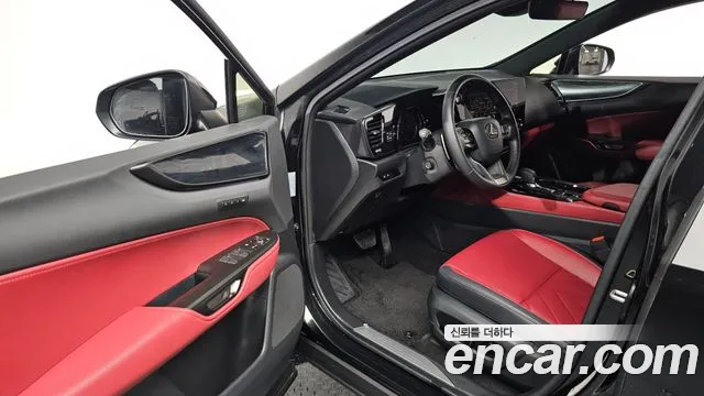 Lexus NX 2024