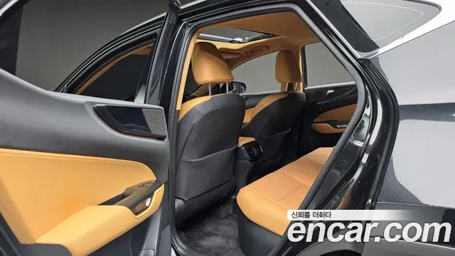 Lexus NX 2025