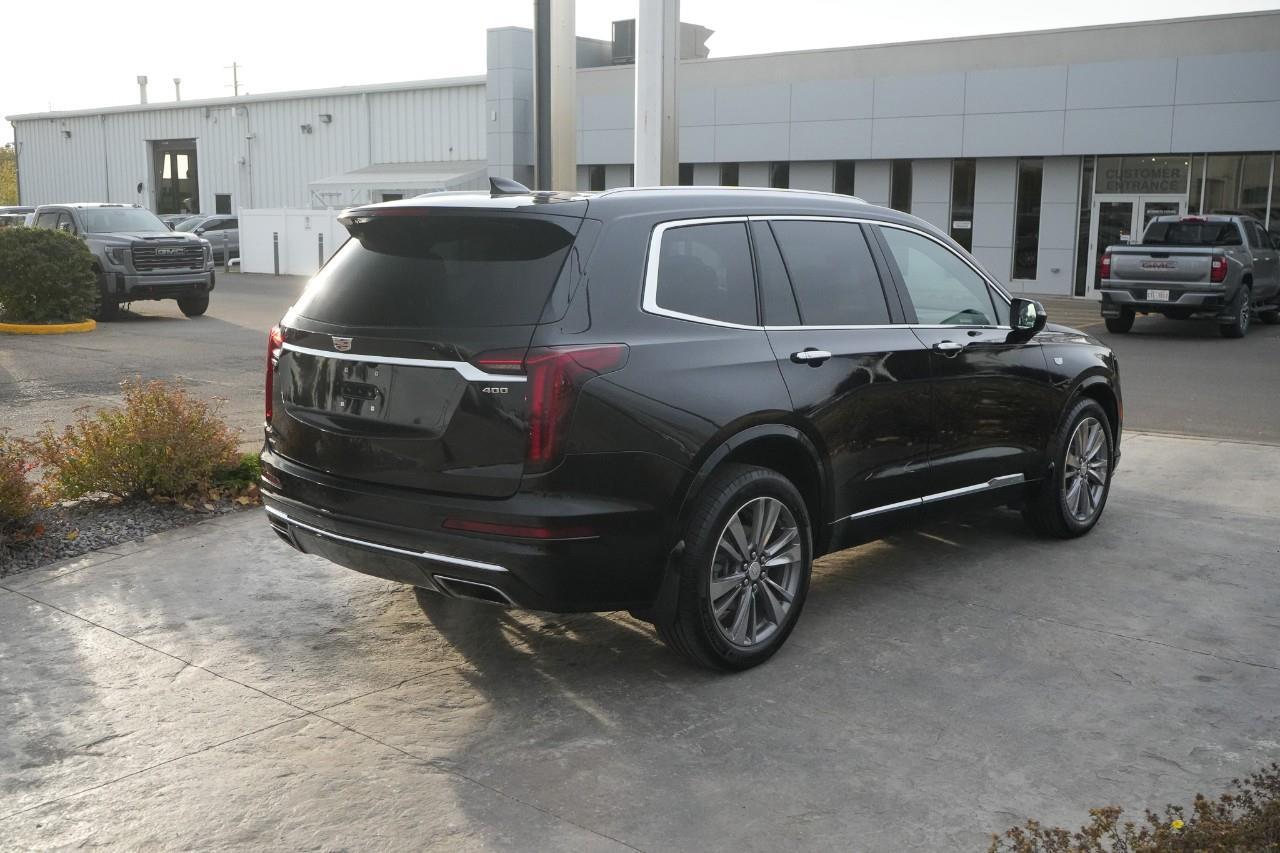 Cadillac XT6 2023