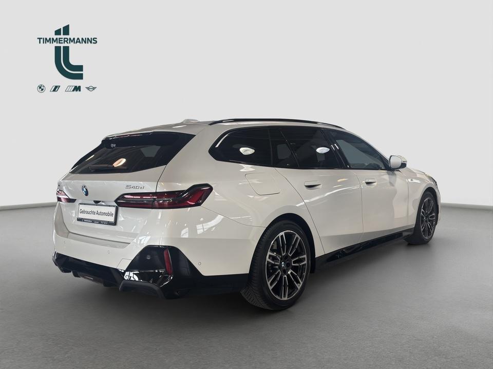 BMW 540 2025