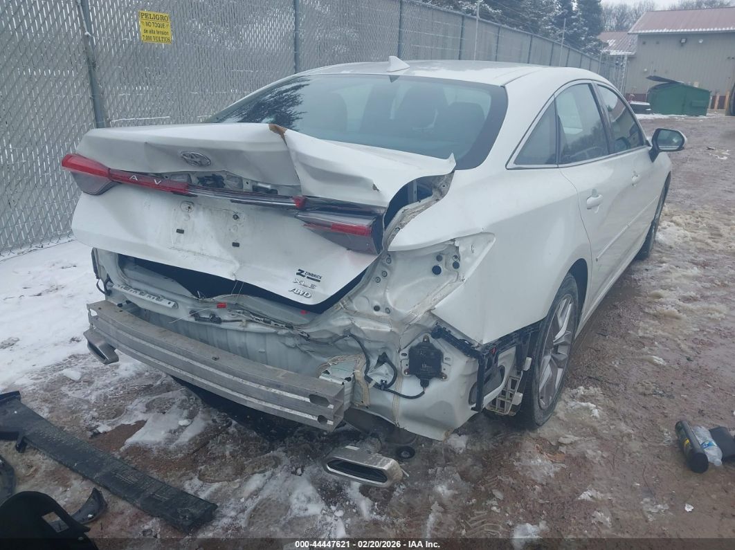 Toyota Avalon 2021