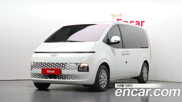 Hyundai Staria 2021