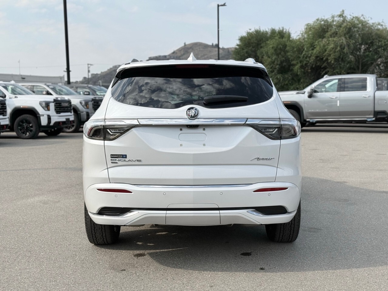 Buick Enclave 2023