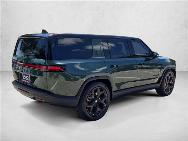 Rivian R1S 2023