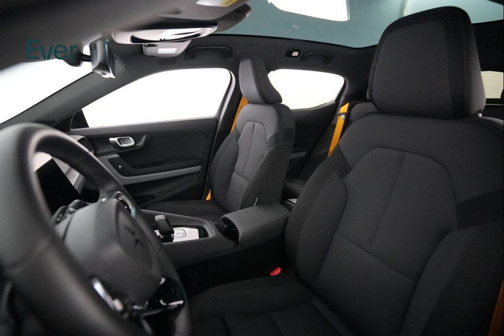 Polestar 2 2024