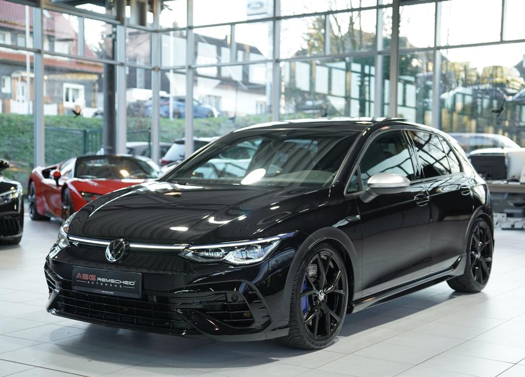 Volkswagen Golf 2024