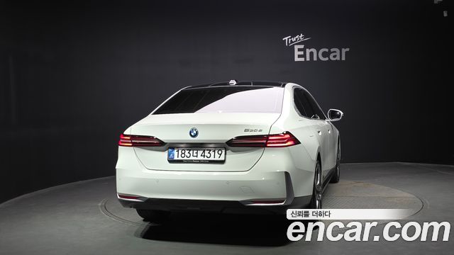 BMW 5 серии 2025