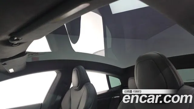Tesla Model S 2023