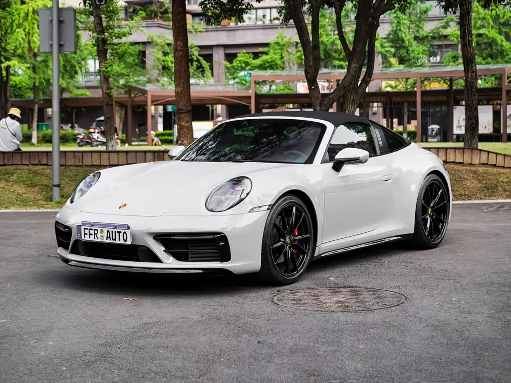 Porsche 911 2022