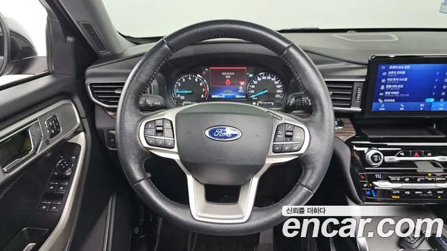 Ford Explorer 2021