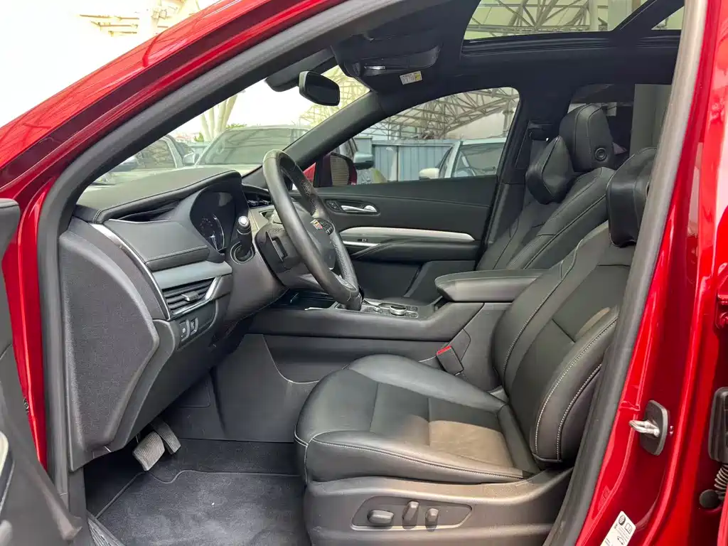 Cadillac XT4 2022