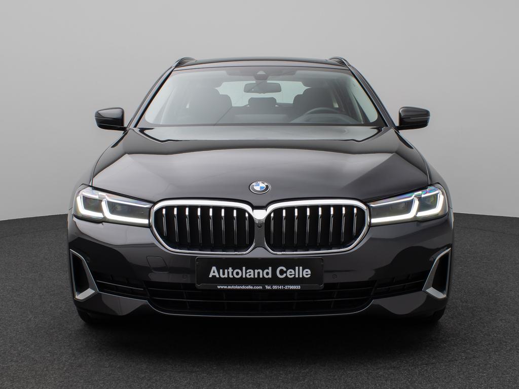BMW 530 2023