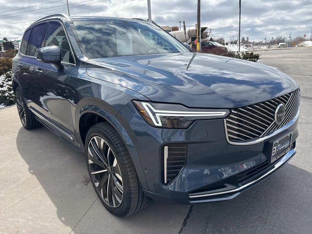 Volvo XC90 2025
