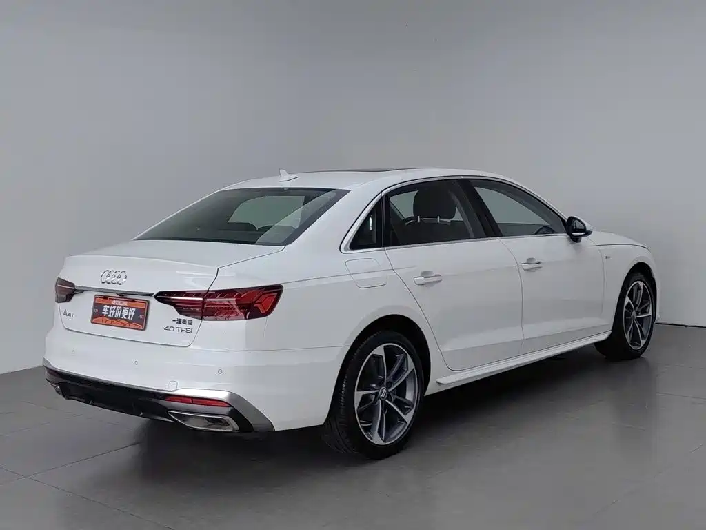 Audi A4 2021